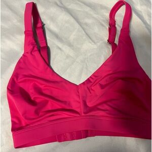 Gilly Hicks Pink Curvy Bra: Delicate, stylish, and perfectly comfortable in XS!